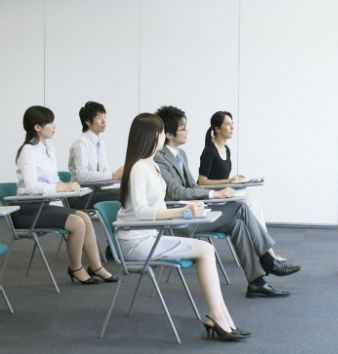 企業(yè)提供給員工的薪酬有什么功能？
