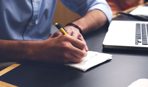 企業(yè)可以定期向員工宣傳福利嗎?